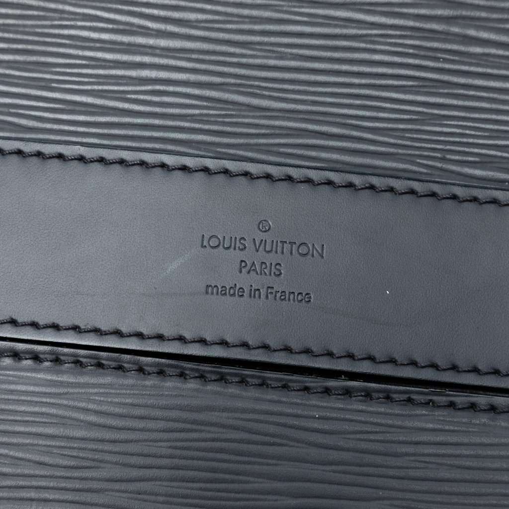 Louis Vuitton Epi Bassano GM Black Leather Very good condition - Box View
