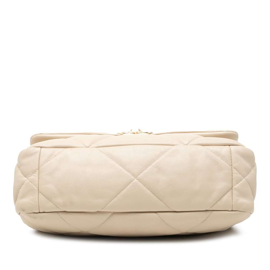 Chanel Medium Lambskin 19 Flap Brown Leather Very good condition - Inside View