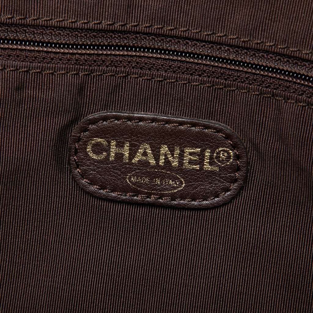 Chanel CC Denim Tote Blue Very good condition - Box View
