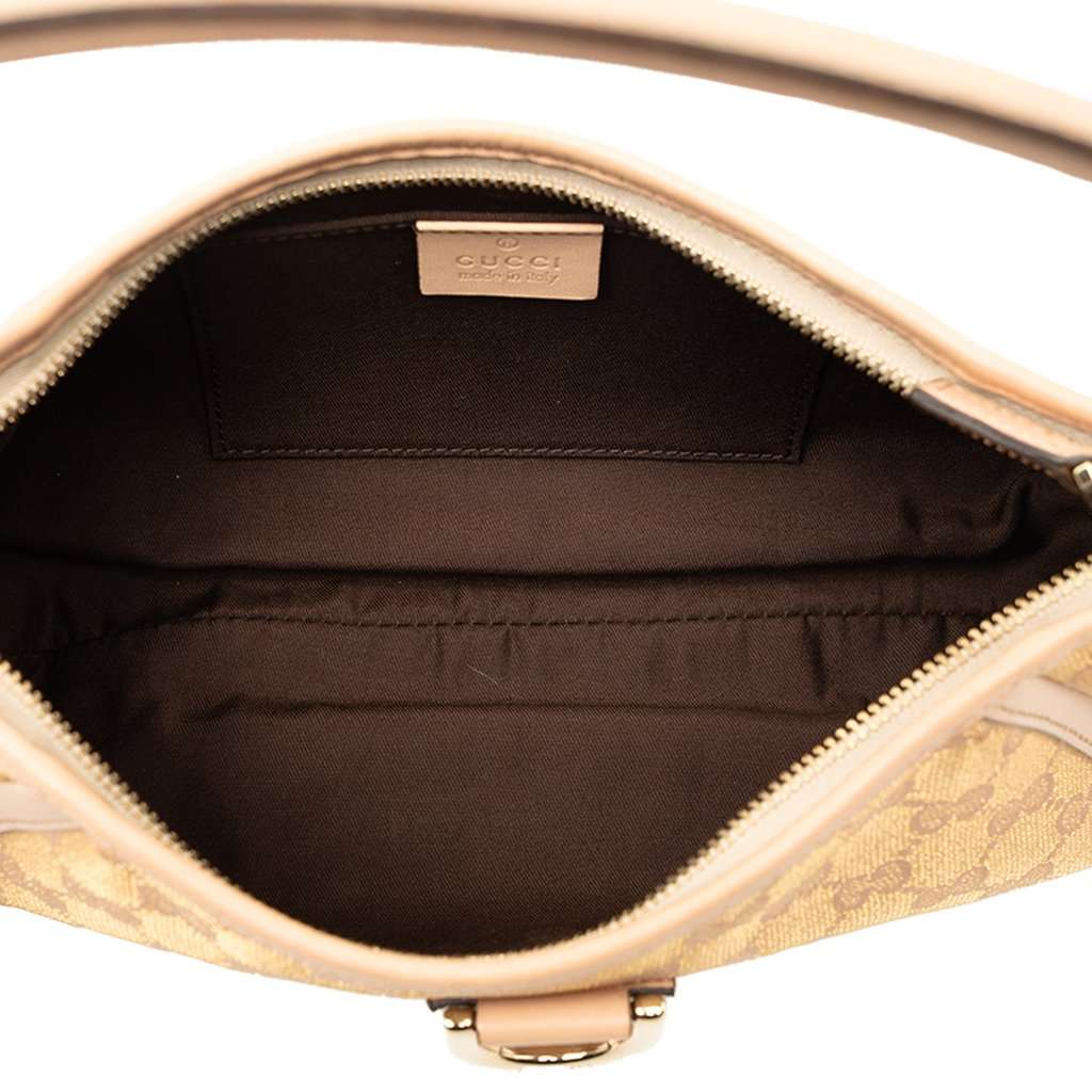 Gucci GG Canvas Abbey D Ring Pochette Brown Very good - Model View