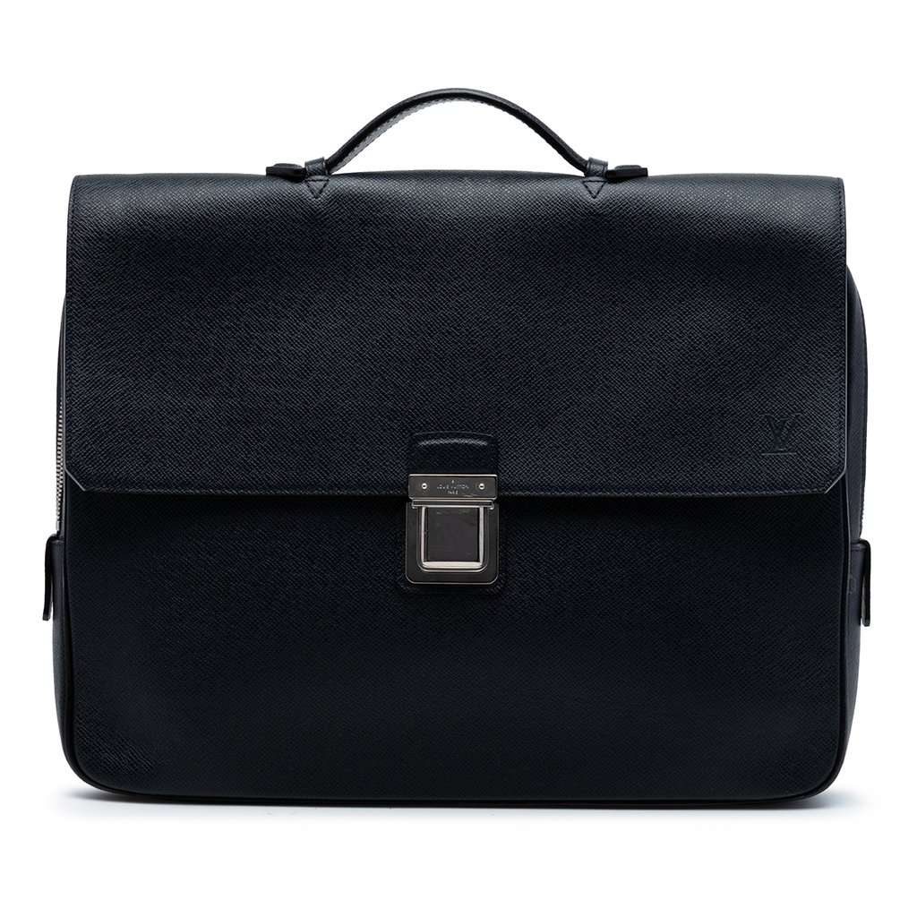 Louis Vuitton Taiga Vassili PM Blue Leather Very good condition - Front View