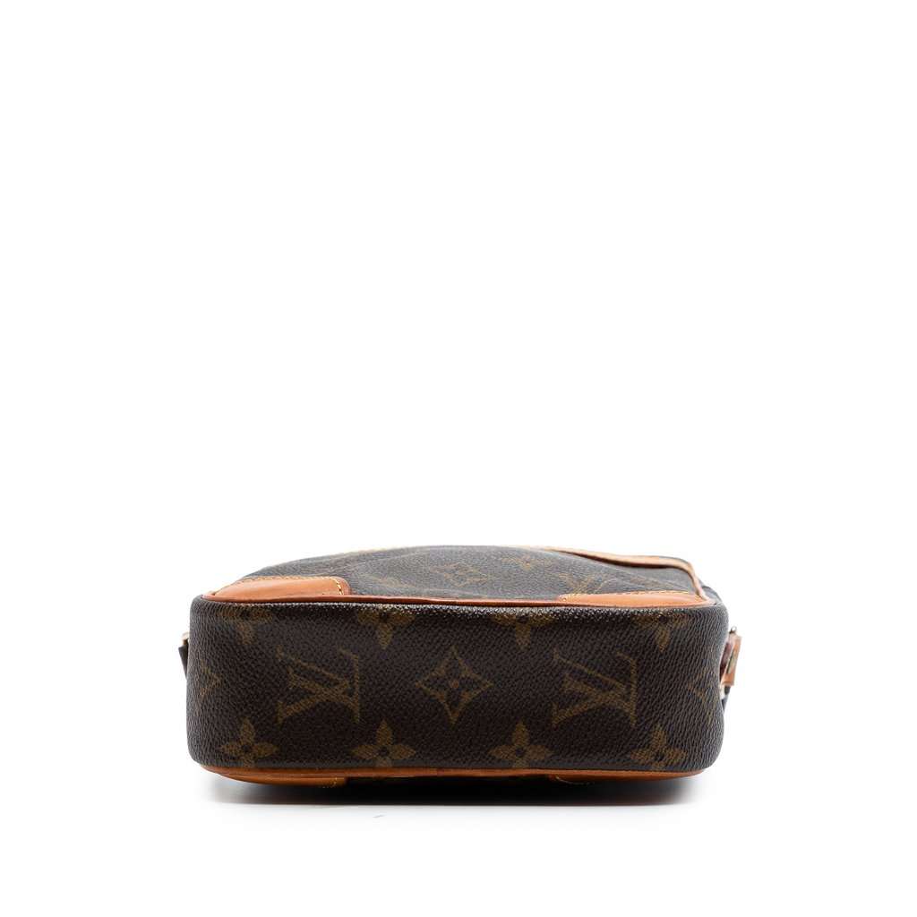 Louis Vuitton Monogram Danube Brown Very good condition - Inside View