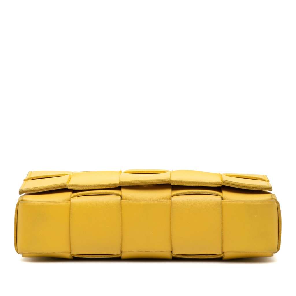 Bottega Veneta Nappa Intrecciato Cassette Crossbody Yellow Leather Very good condition - Inside View