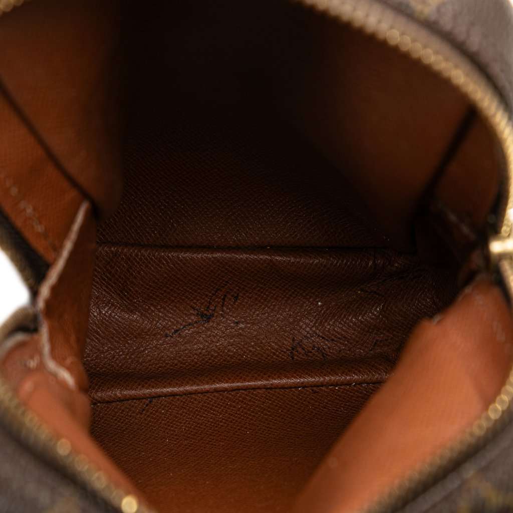Louis Vuitton Monogram Mini Amazone Brown Canvas Good - Model View
