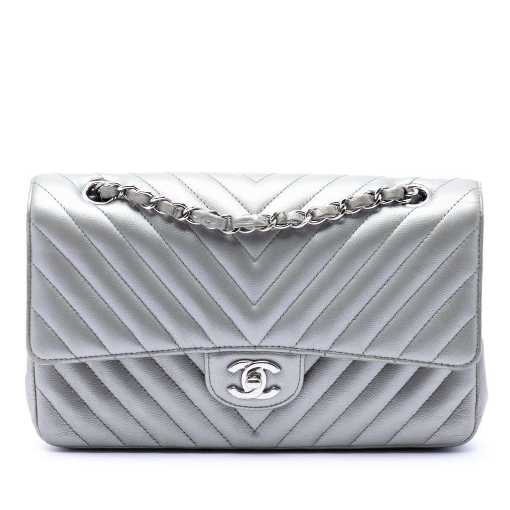 Chanel Medium Classic Chevron Metallic Caviar Double Flap Silver Leather Very good - Front View