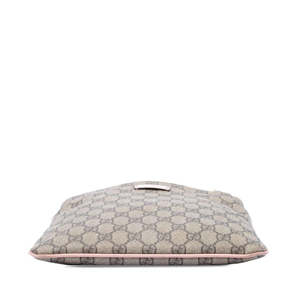 Gucci GG Supreme Crossbody Beige Very good - Inside View