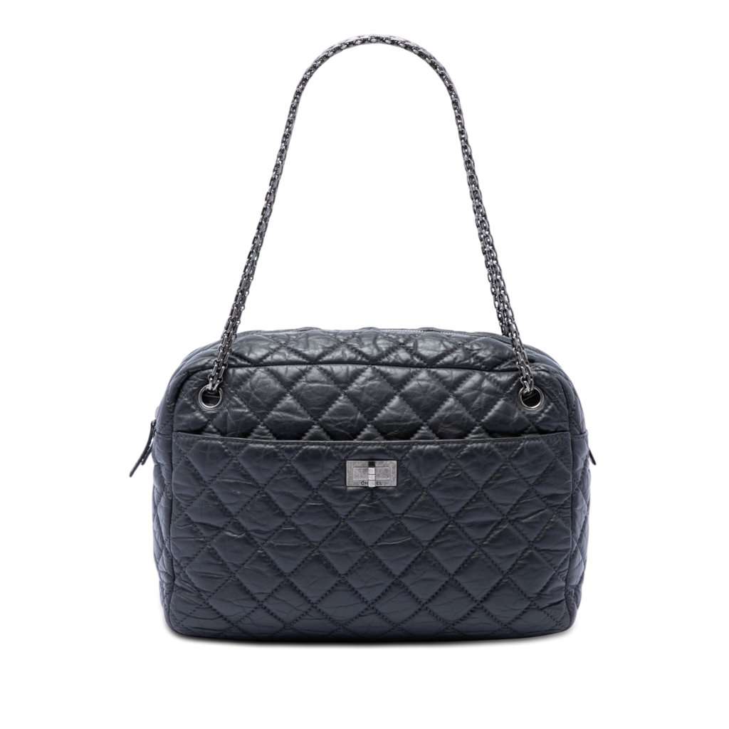 Chanel Large Quilted Aged Calfskin Reissue Camera Bag Black Leather Very good condition - Front View