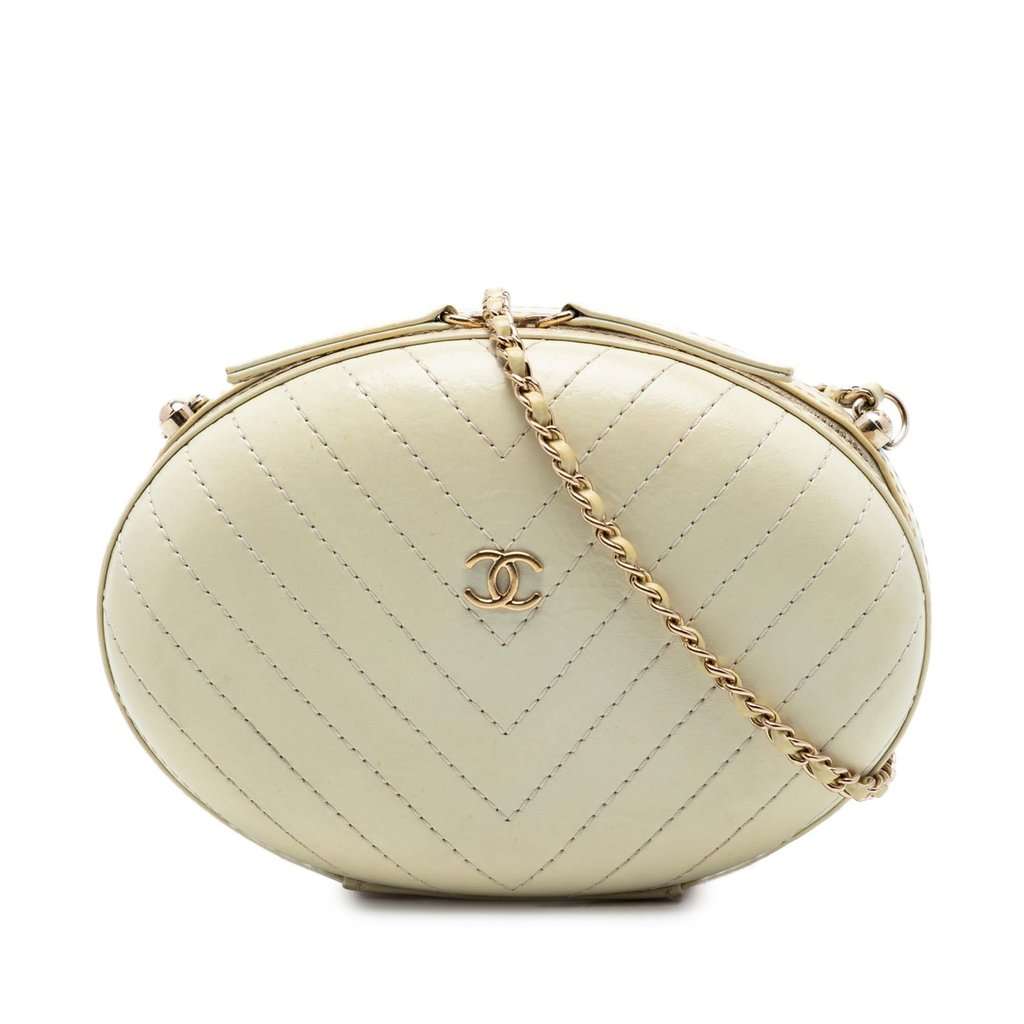 Chanel Chevron Stitched Calfskin La Pausa Evening Bag White Leather Very good condition - Front View
