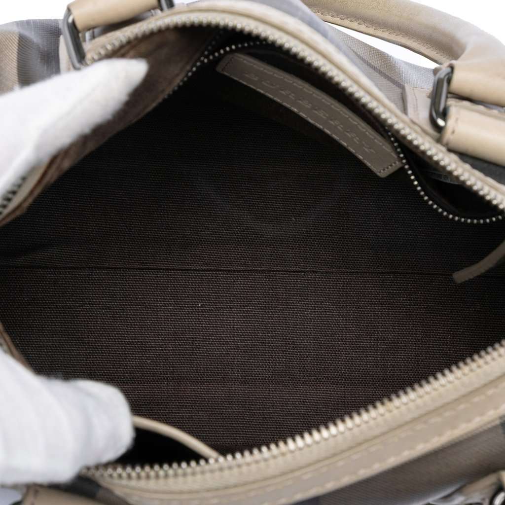 Burberry Smoke Check Coated Canvas Chester Boston Bag MultiColor Very good condition - Model View