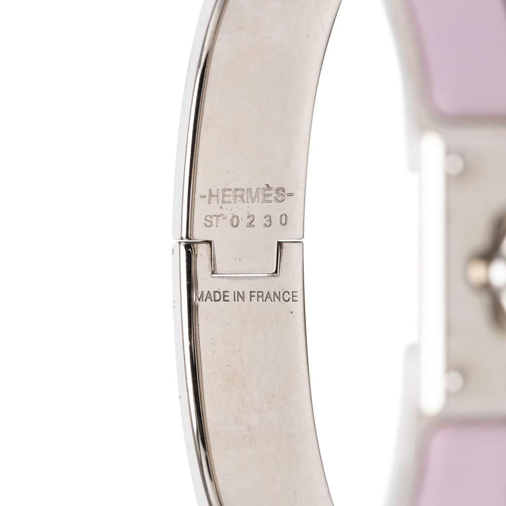 Hermès Narrow Enamel Clic Anneau Bracelet PM Pink Very good condition - Model View
