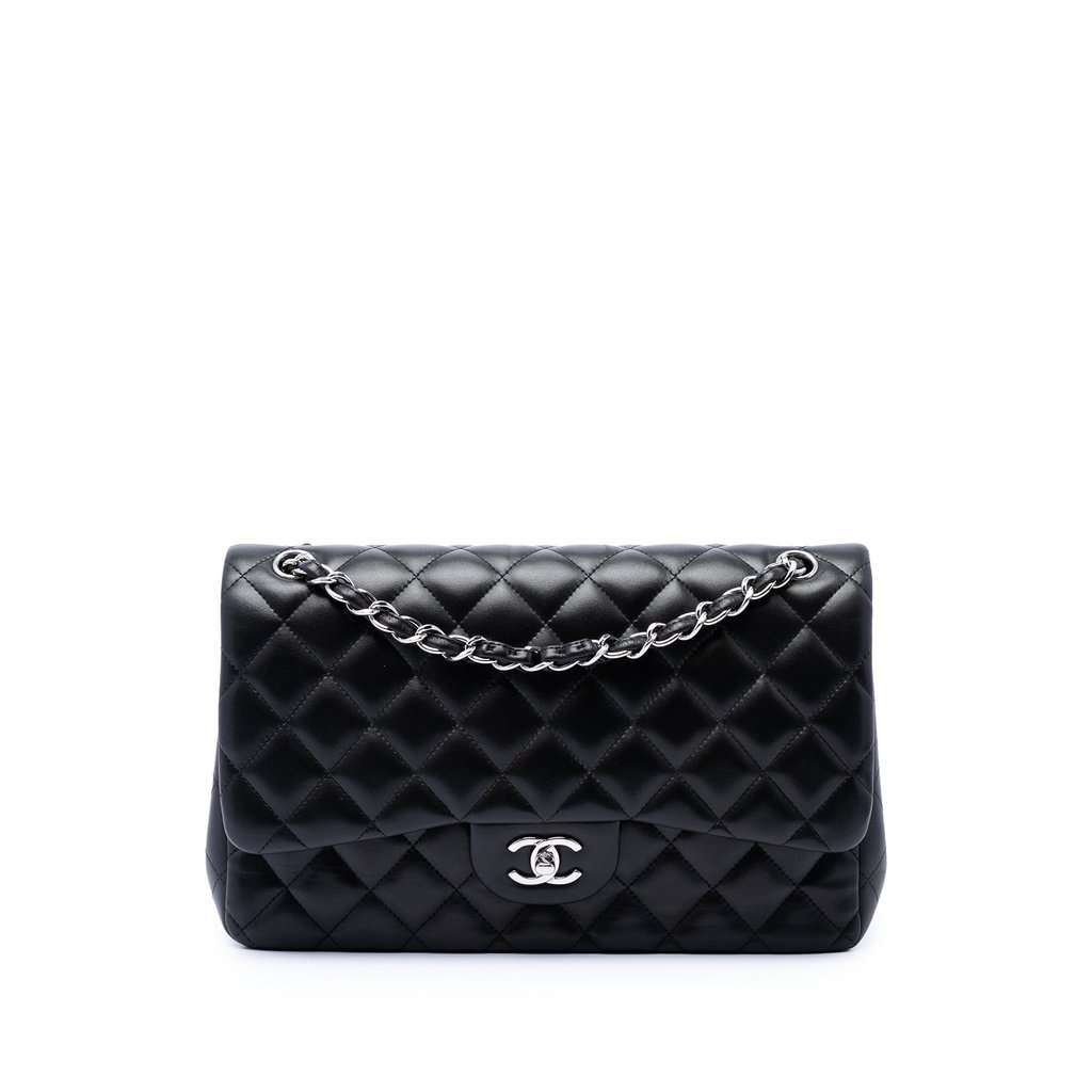 Chanel Jumbo Classic Lambskin Double Flap Black Leather Very good condition - Front View