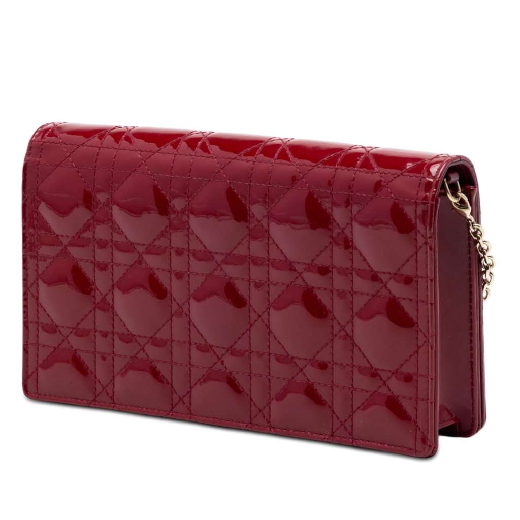 Dior Patent Cannage Lady Dior Chain Convertible Clutch Red Leather Very good condition - Back View