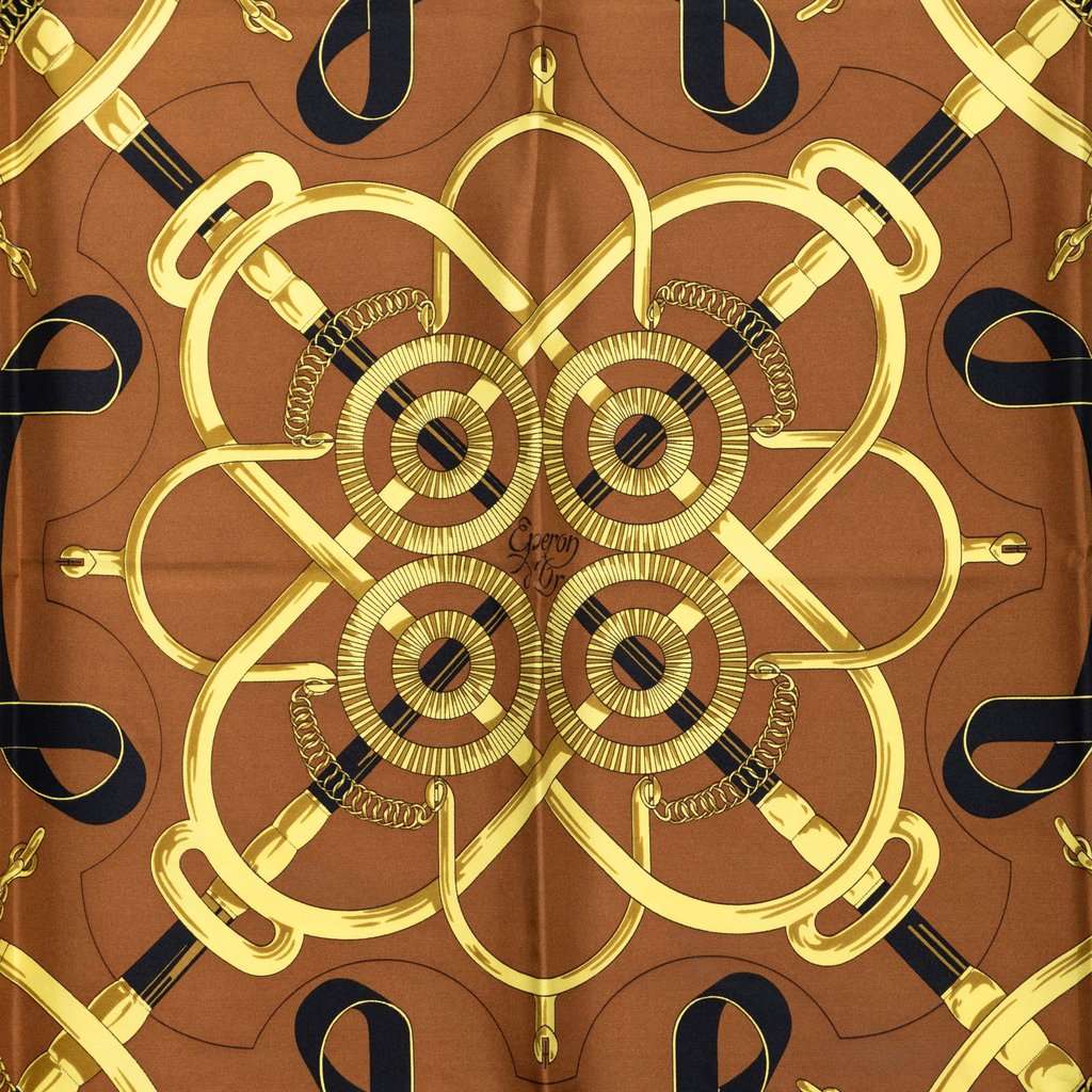 Hermès Eperon D Or Silk Scarf 90 Brown Very good condition - Back View