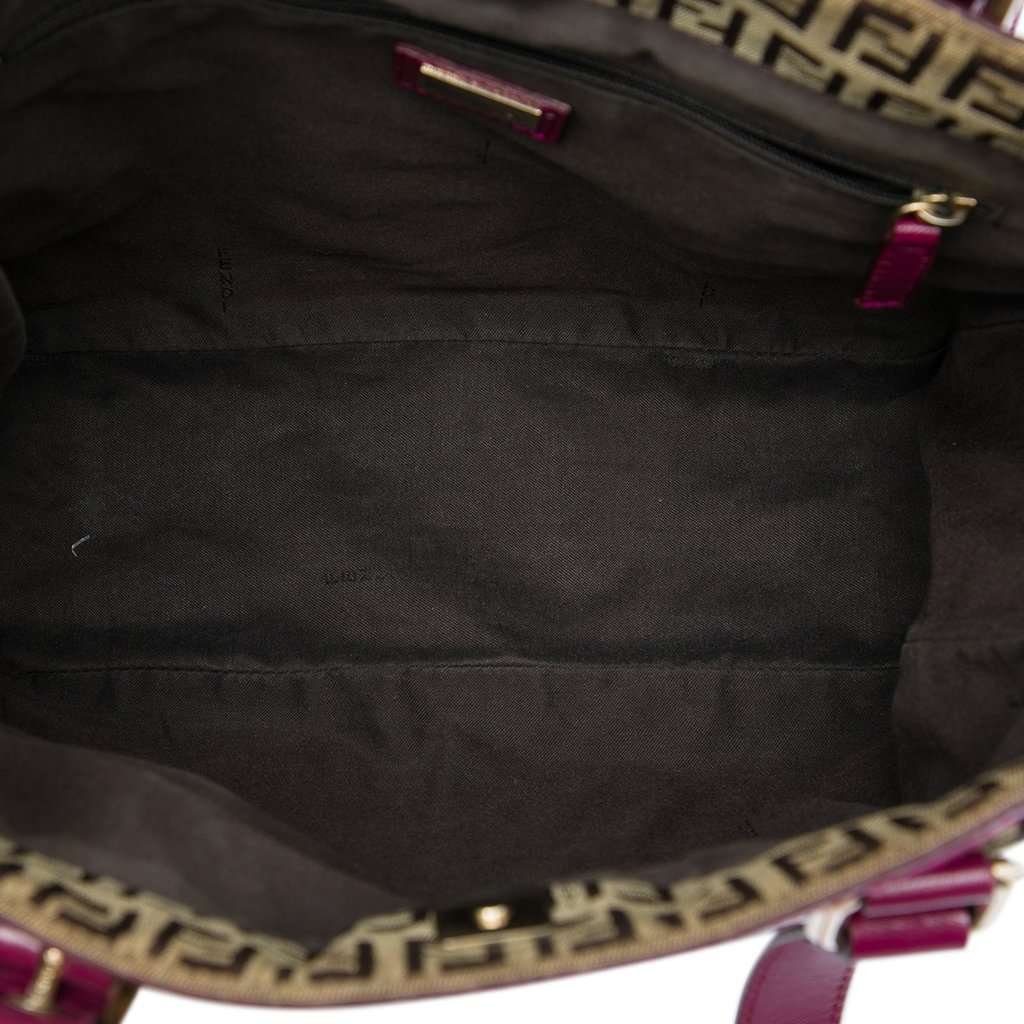 Fendi Zucchino Canvas Superstar Shopping Tote Beige Very good - Model View