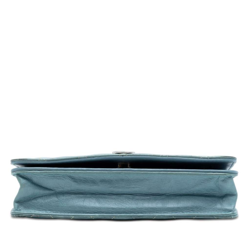 Chanel CC Quilted Ombre Patent and Aged Calfskin Crystal Wallet On Chain Blue Leather Very good condition - Inside View