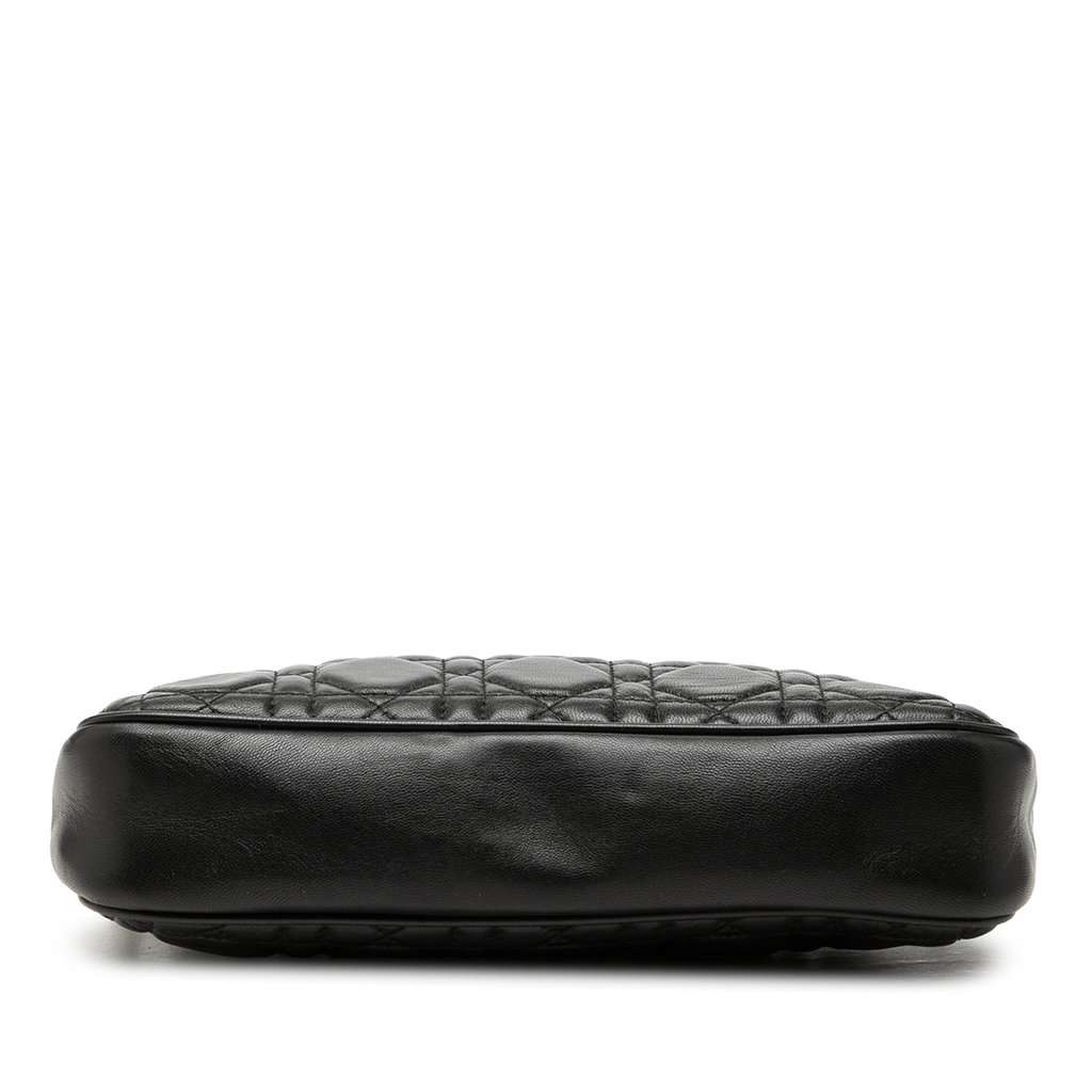 Dior Lambskin Cannage Pochette Black Leather Very good - Inside View
