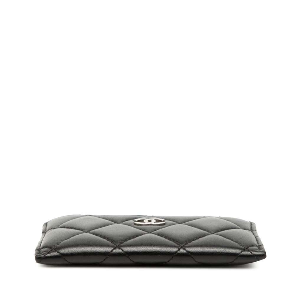 Chanel CC Quilted Lambskin Card Holder Black Leather Very good condition - Inside View