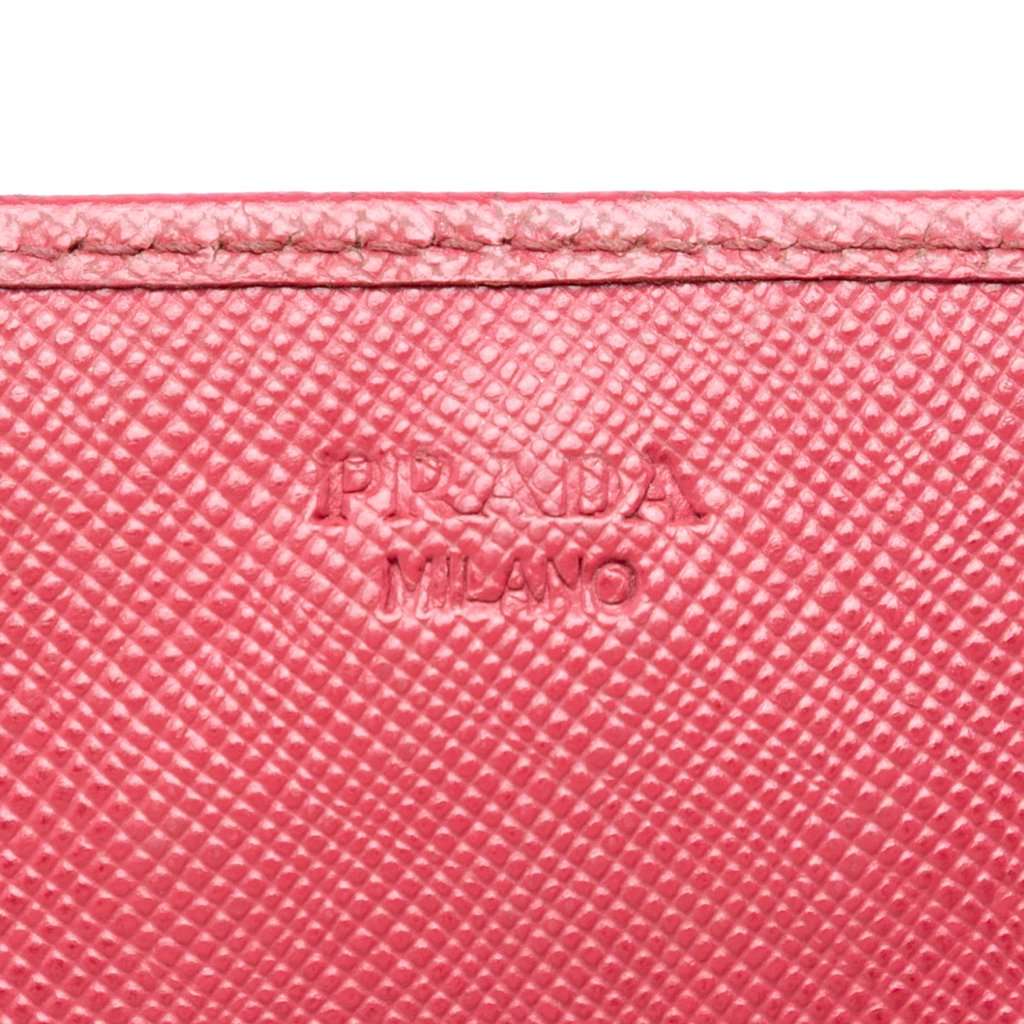 Prada Saffiano Wallet On Chain Pink Leather Very good - Box View