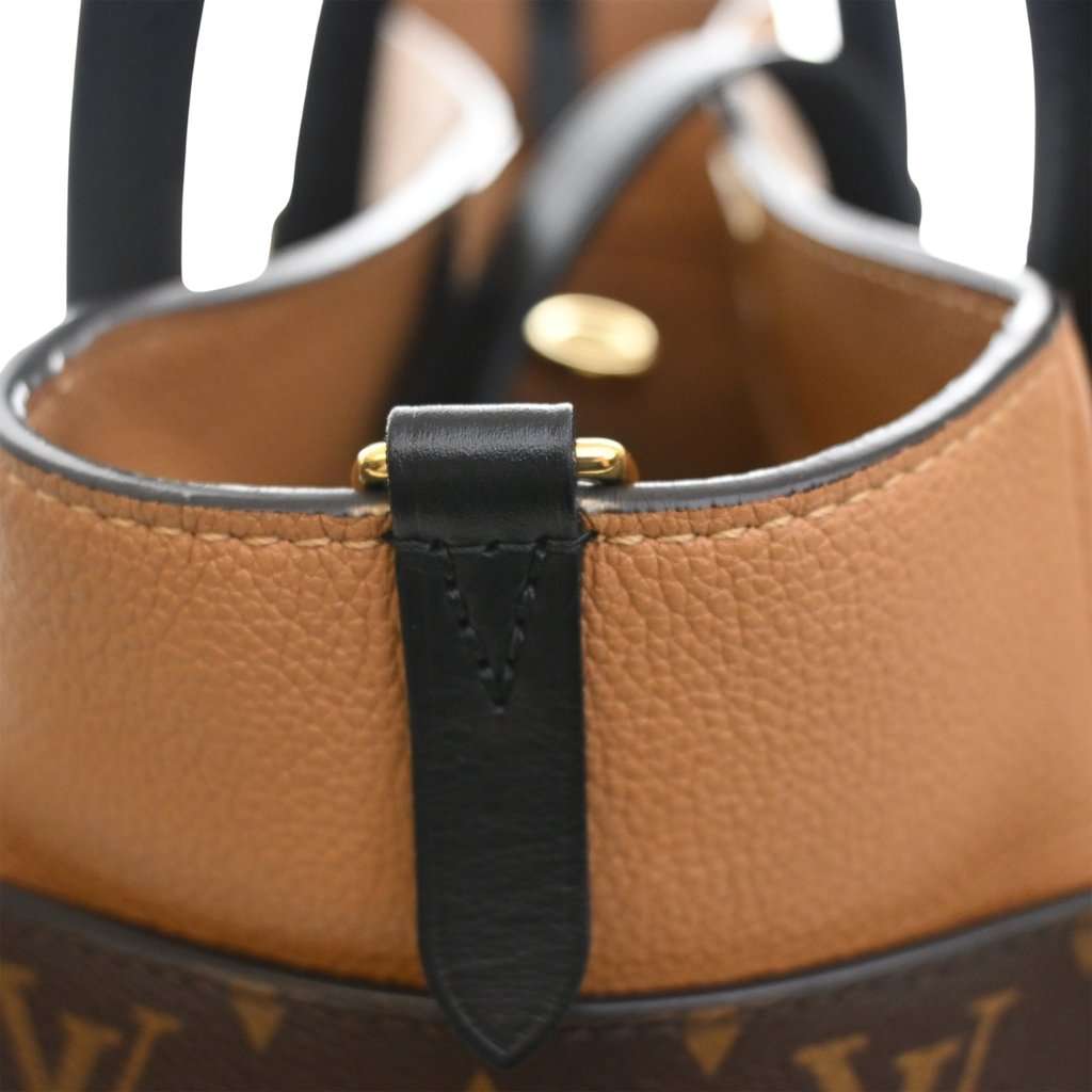 Louis Vuitton Monogram On My Side MM Black Leather Very good - Box View
