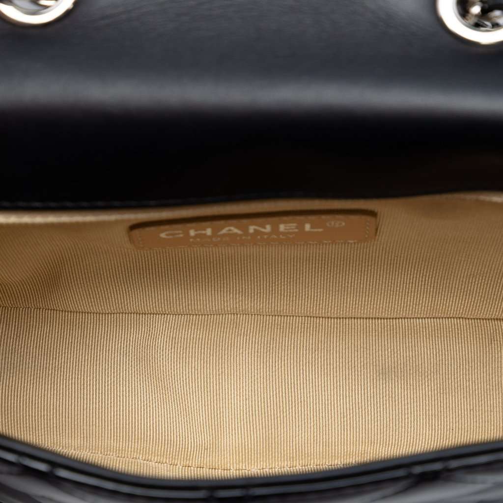 Chanel Small Quilted Patent Coco Boy Flap Black Leather Very good condition - Model View