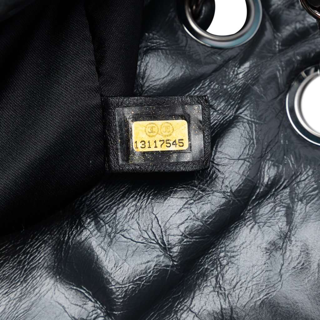 Chanel Medium Glazed Calfskin Twisted Flap Black Leather Very good condition - Box View
