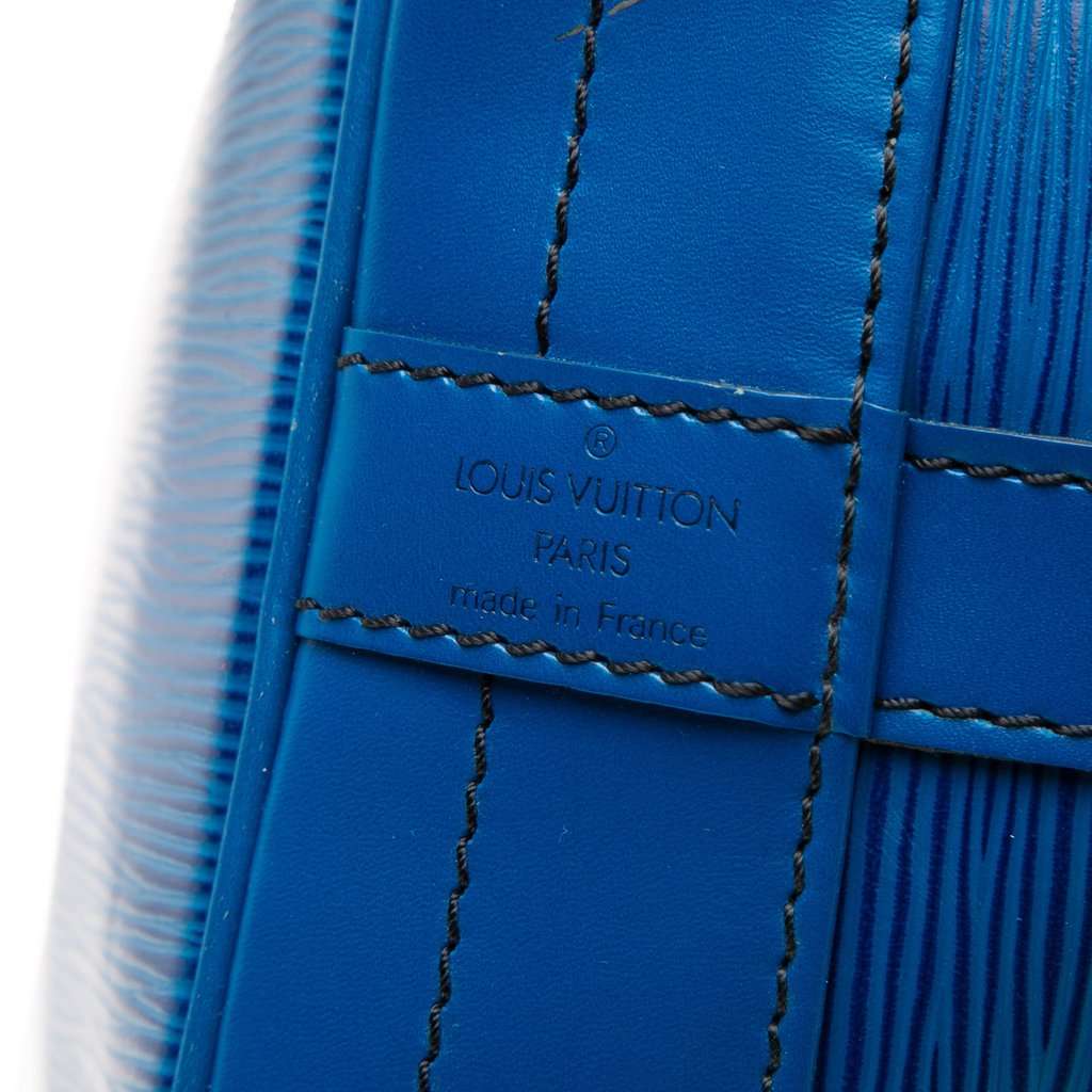 Louis Vuitton Epi Noe GM Blue Leather Very good condition - Model View