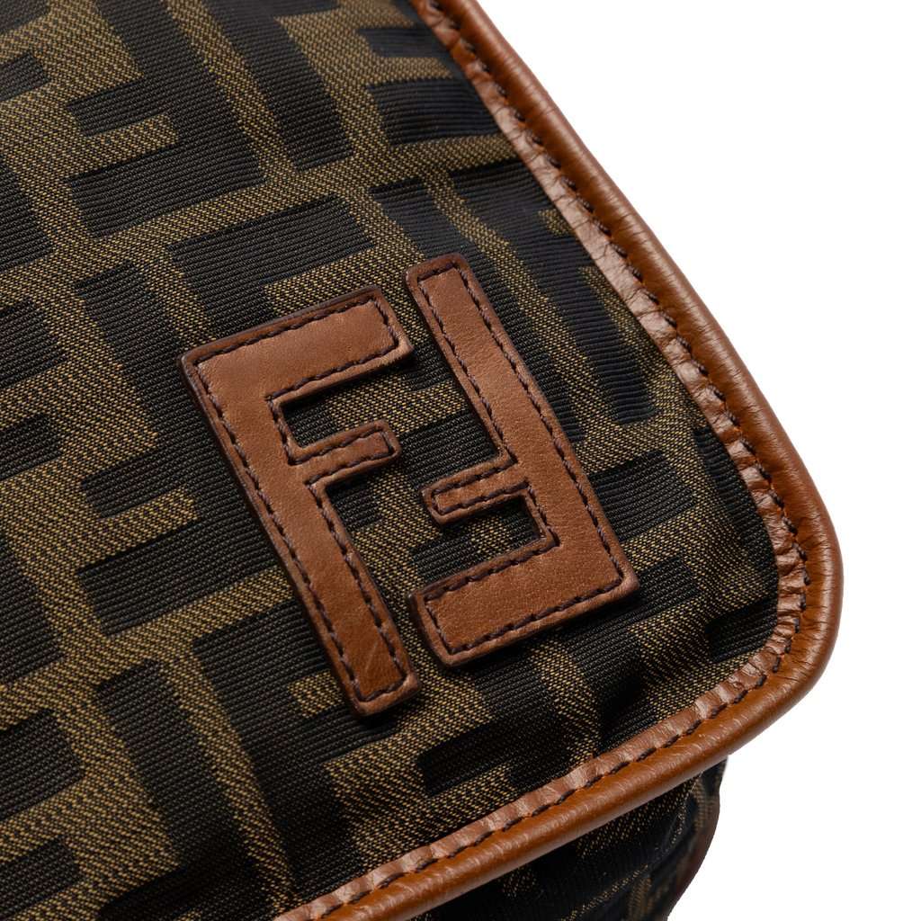 Fendi Zucca Canvas Crossbody Brown Very good condition - Box View