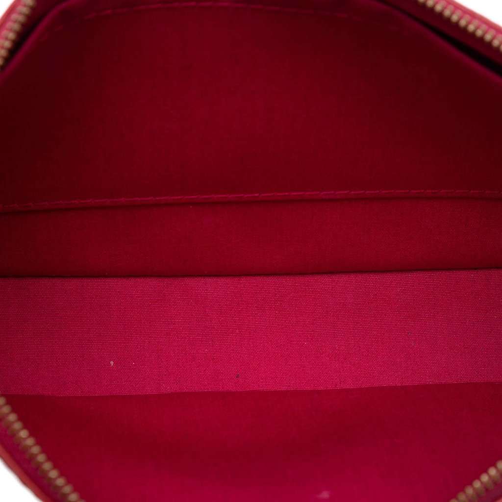 Louis Vuitton Monogram Vernis Pochette Accessoires Red Leather Very good condition - Model View