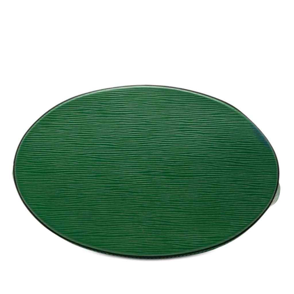 Louis Vuitton Epi Cluny Green Leather Good condition - Inside View