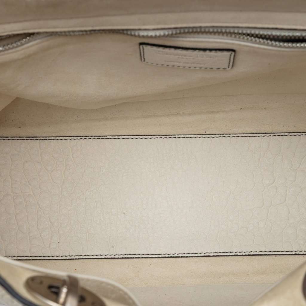 Dior Large Canyon Grained Lambskin Lady Dior White Leather Very good condition - Model View