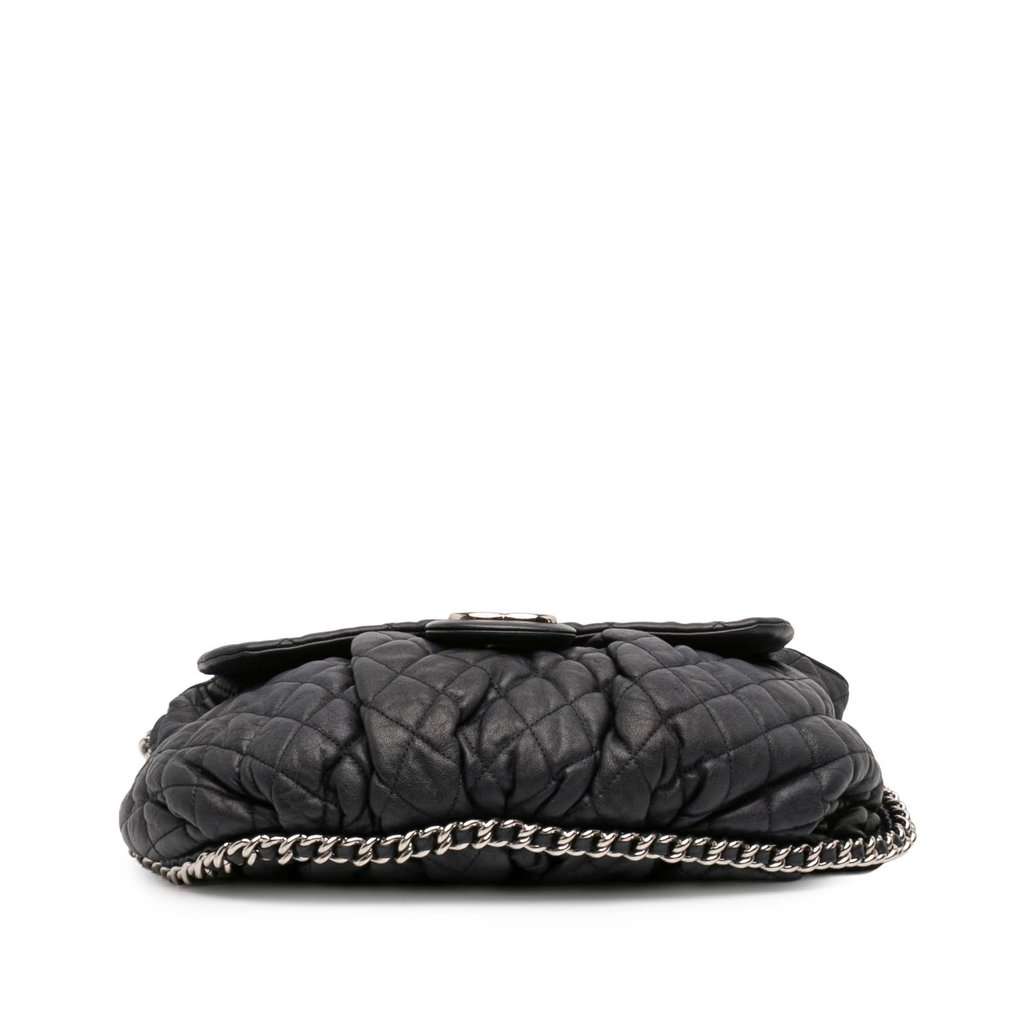 Chanel Large Washed Lambskin Chain Around Flap Black Leather Very good condition - Inside View