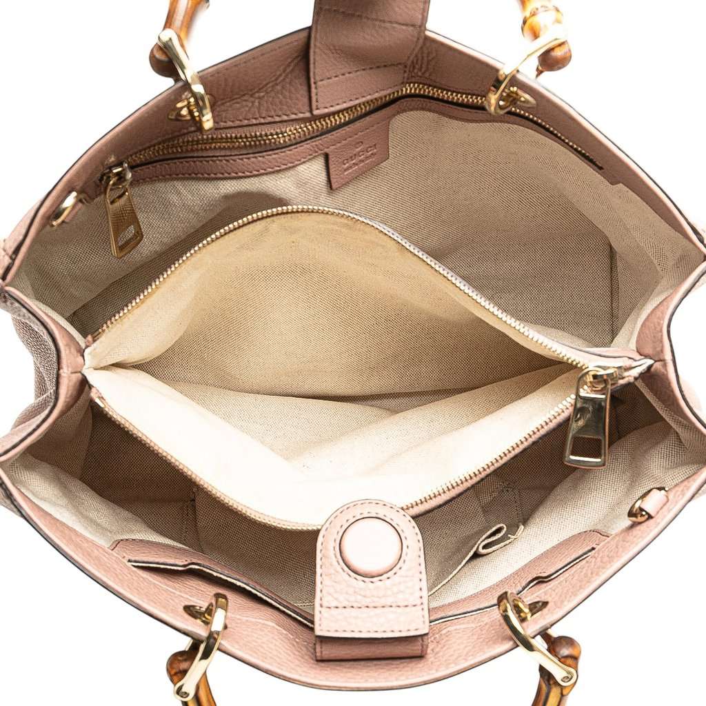 Gucci Medium Calfskin Bamboo Shopper Satchel Pink Leather Very good - Model View