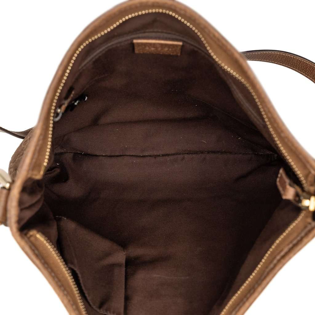 Gucci GG Suede Abbey D Ring Crossbody Brown Leather Very good condition - Model View
