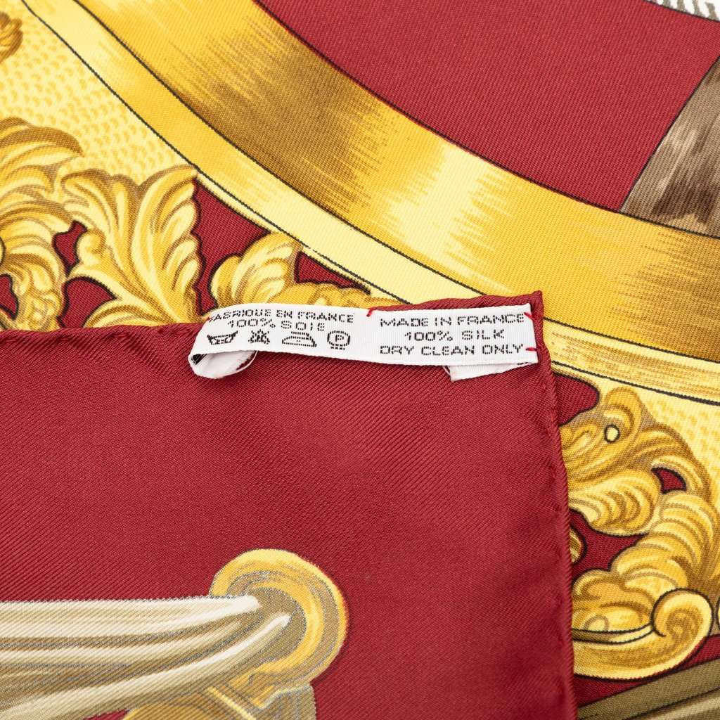 Hermès Etriers Silk Scarf 90 White Very good condition - Box View