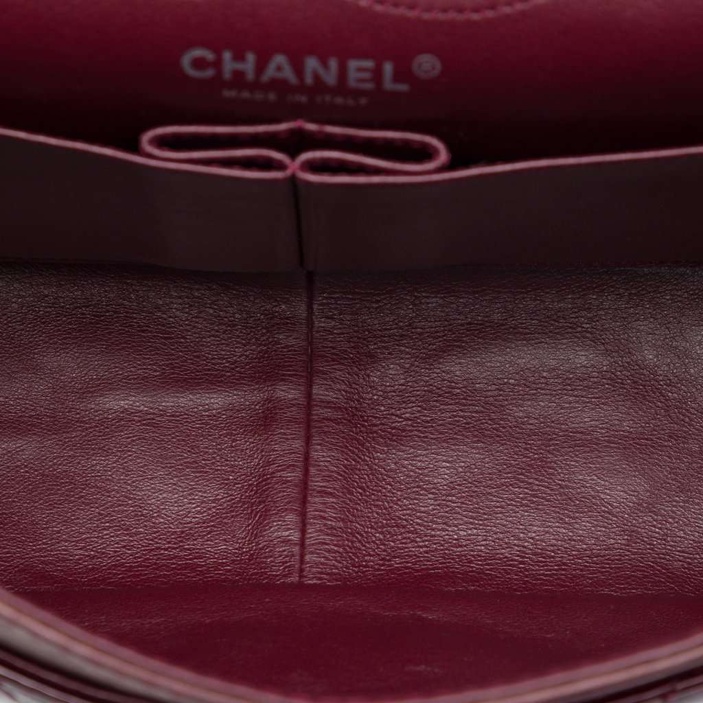Chanel Quilted Patent Reissue 2.55 Double Flap 226 Red Leather Very good condition - Model View