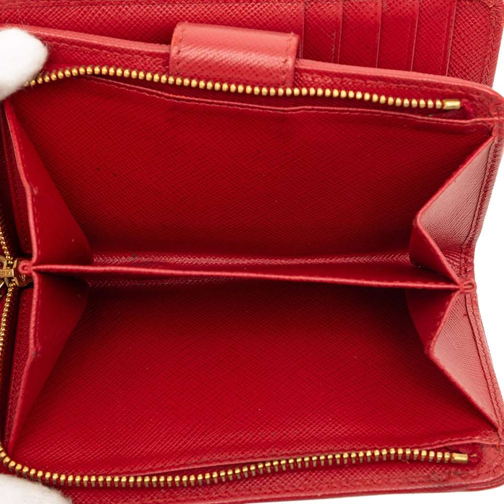 Prada Saffiano Bifold Compact Wallet Red Leather Very good condition - Box View