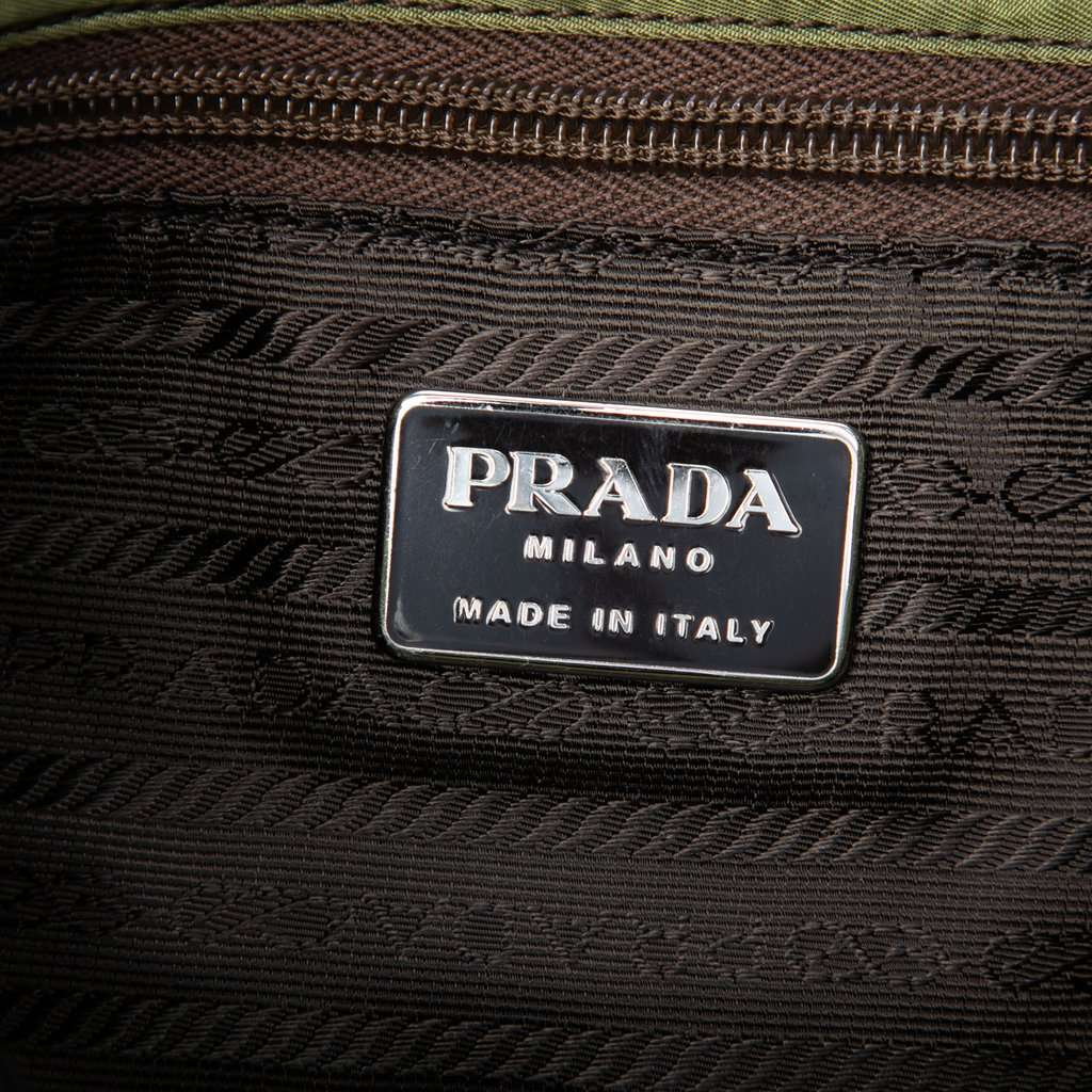 Prada Tessuto Enamel Top Handle Bag Green Very good - Box View
