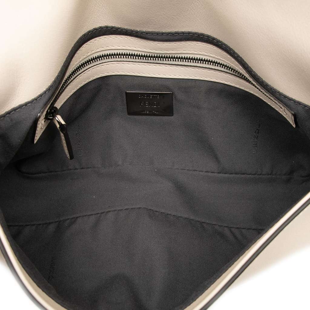 Fendi Whipstitch Leather Baguette Crossbody White Leather Very good - Model View