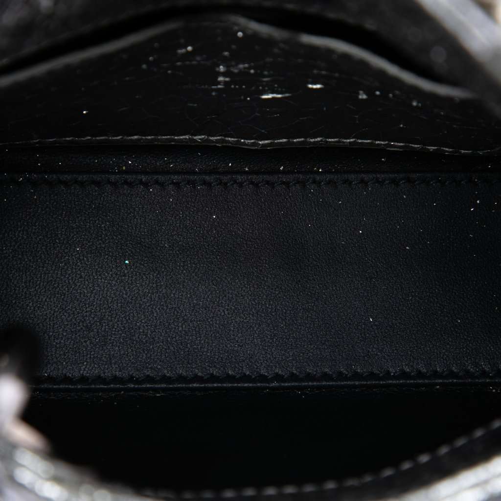 Dior Micro Metallic Crinkled Calfskin Cannage Lady Dior Silver Leather Very good condition - Model View