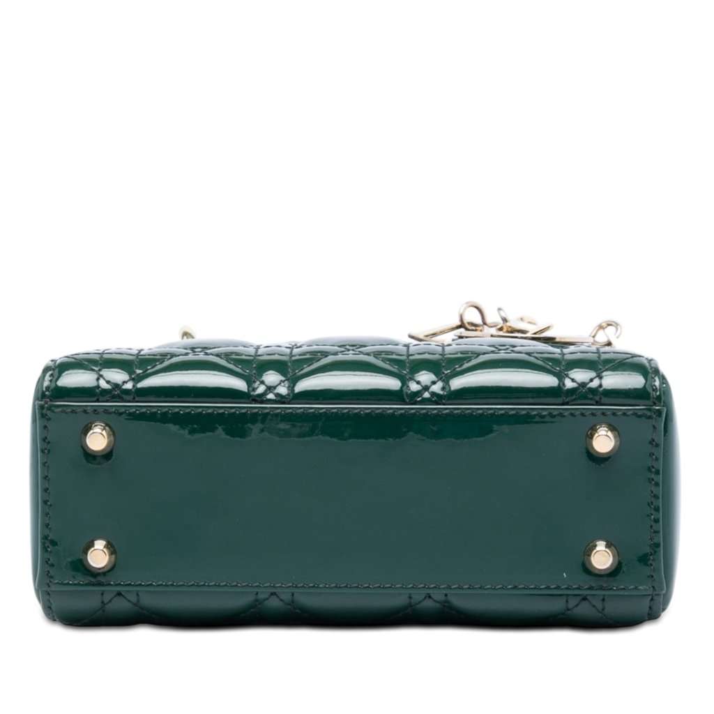 Dior Mini Patent Cannage Lady Dior Green Leather Very good condition - Inside View
