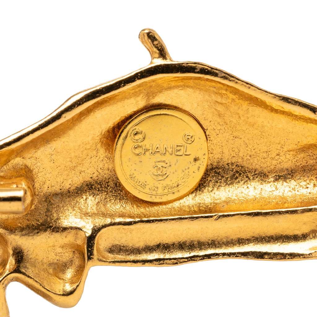 Chanel Gold Plated Beret Hat Brooch Gold Metal Very good - Inside View