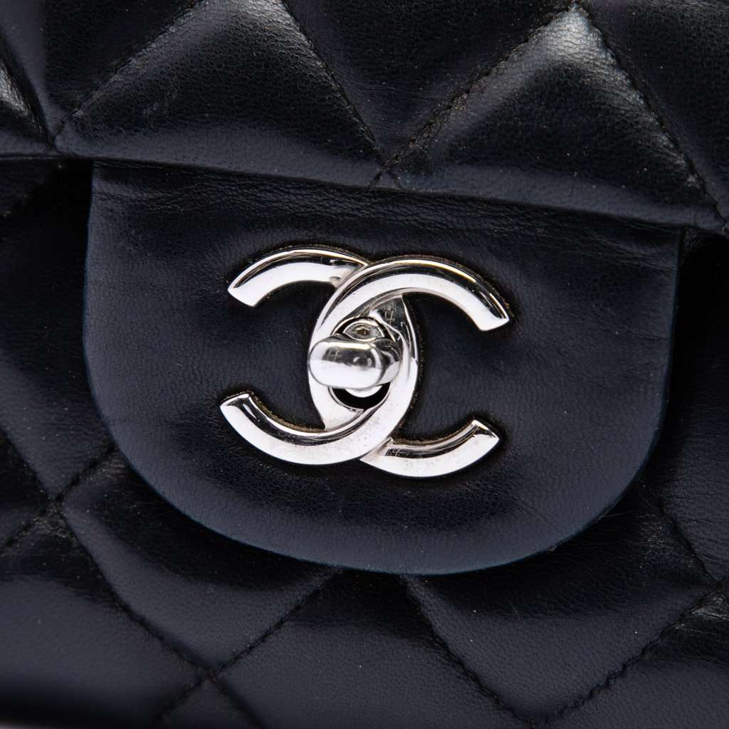 Chanel Jumbo Classic Lambskin Single Flap Black Leather Very good - Box View