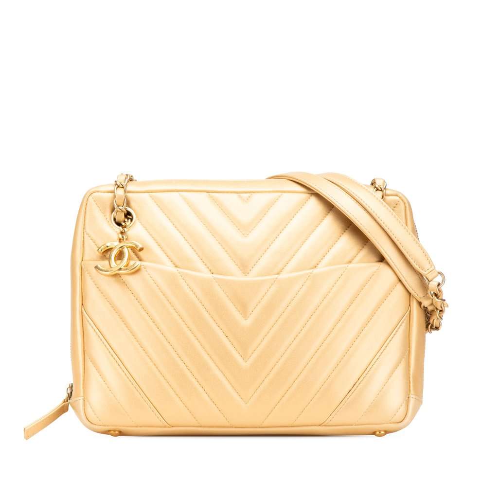 Chanel CC Chevron Lambskin Camera Shoulder Bag Gold Leather Very good condition - Front View