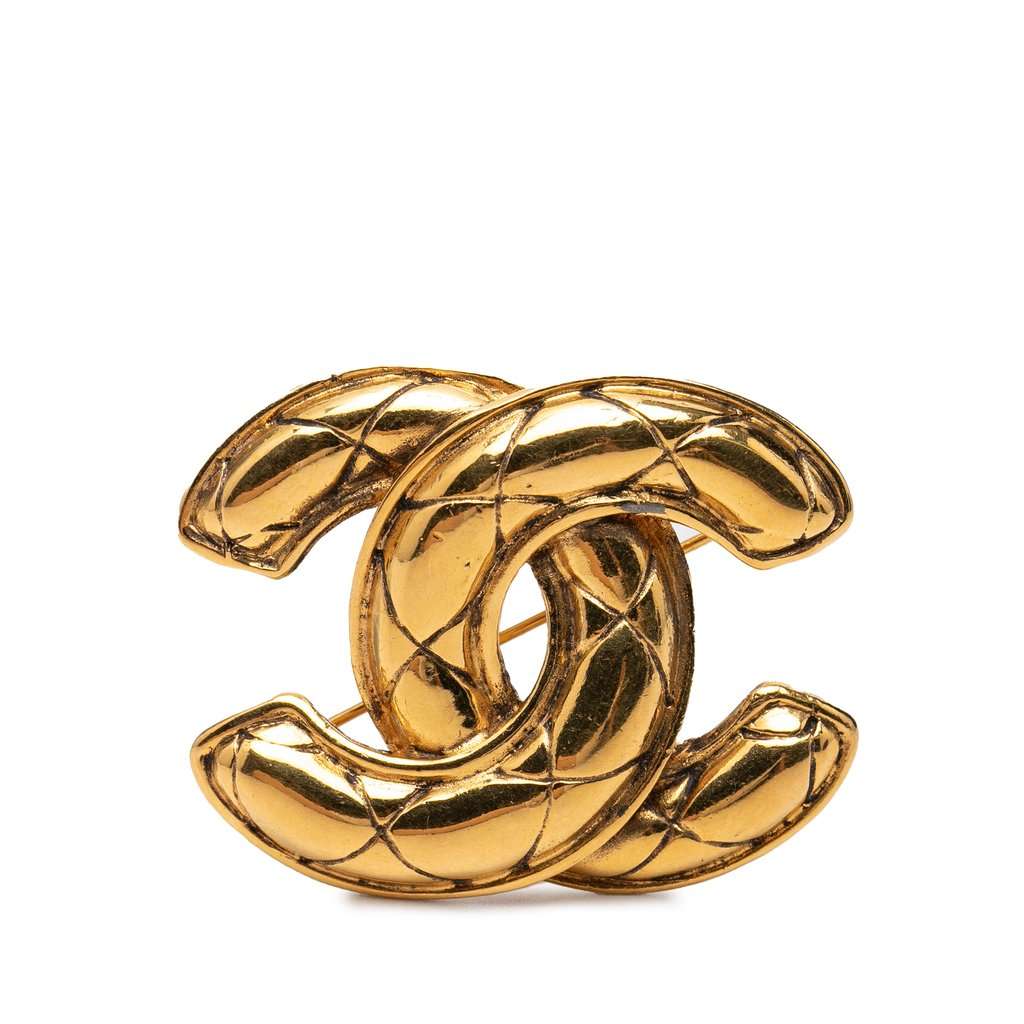 Chanel CC Gold Plated Quilted Brooch Gold Metal Very good condition - Front View