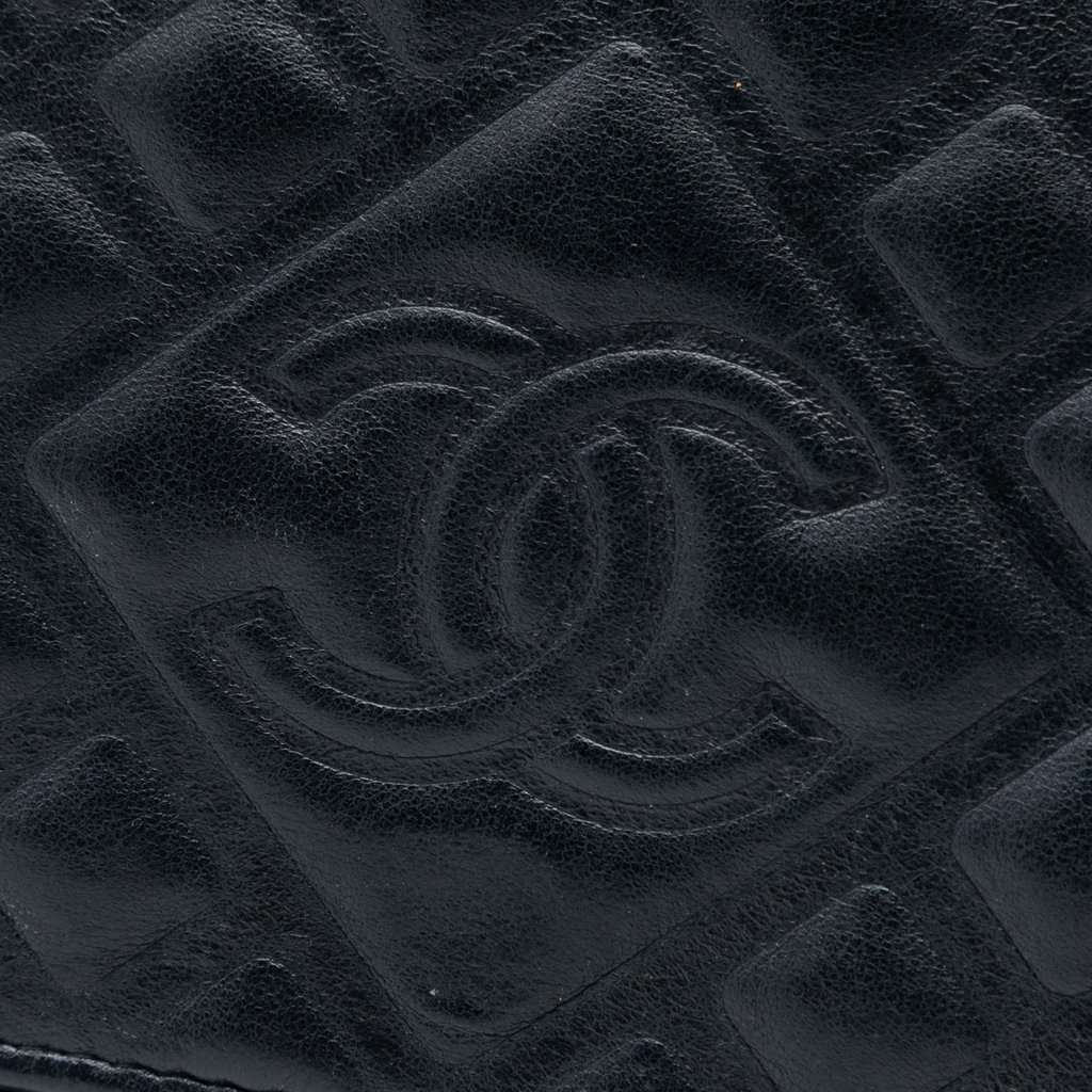 Chanel CC Embossed Lambskin Diamond Wallet On Chain Black Leather Very good condition - Box View