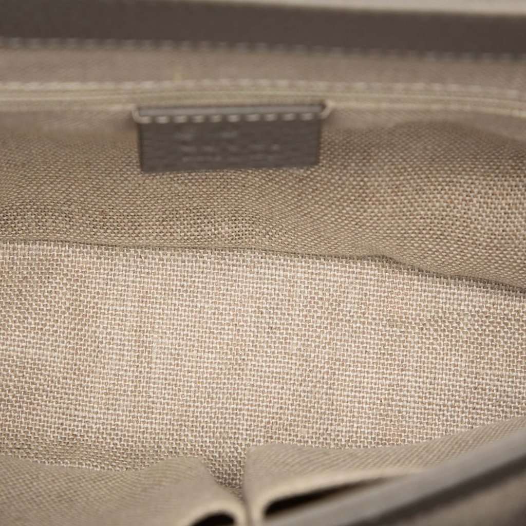 Gucci Small Dollar Calf Interlocking G Satchel Grey Leather Very good condition - Model View