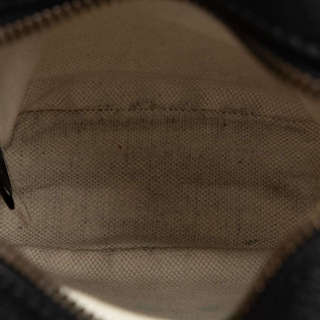 Gucci Gucci Logo Crossbody Black Leather Very good condition - Box View