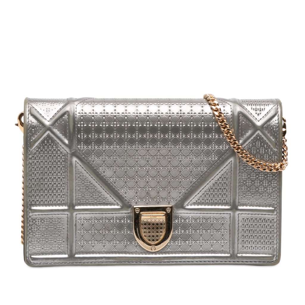Dior Metallic Patent Microcannage Diorama Wallet on Chain Silver Leather Very good condition - Front View