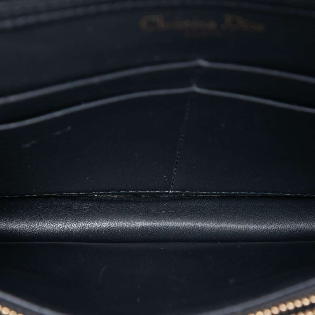 Dior Metallic Calfskin Diorama Wallet on Chain Gold Leather Very good condition - Model View