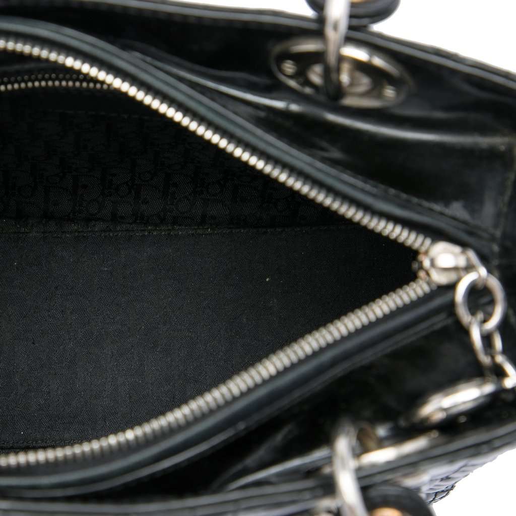 Dior Medium Patent Cannage Lady Dior Black Leather Very good condition - Model View